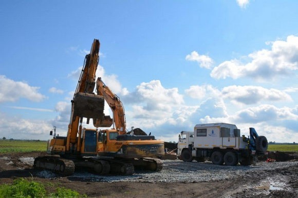Рабочие приступили к вводу в эксплуатацию нового участка Троицкого группового водопровода