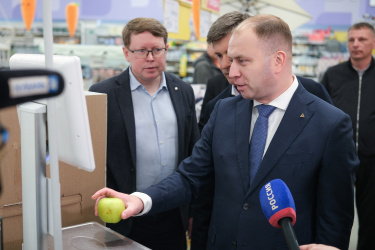 Роман Чекушов осмотрел крупные торгово-промышленные площадки Краснодарского края Роман Чекушов осмотрел крупные торгово-промышленные площадки Краснодарского края