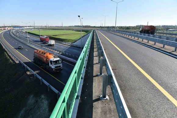 На Кубани до конца года установят барьерные ограждения между встречными полосами на 60 км трасс