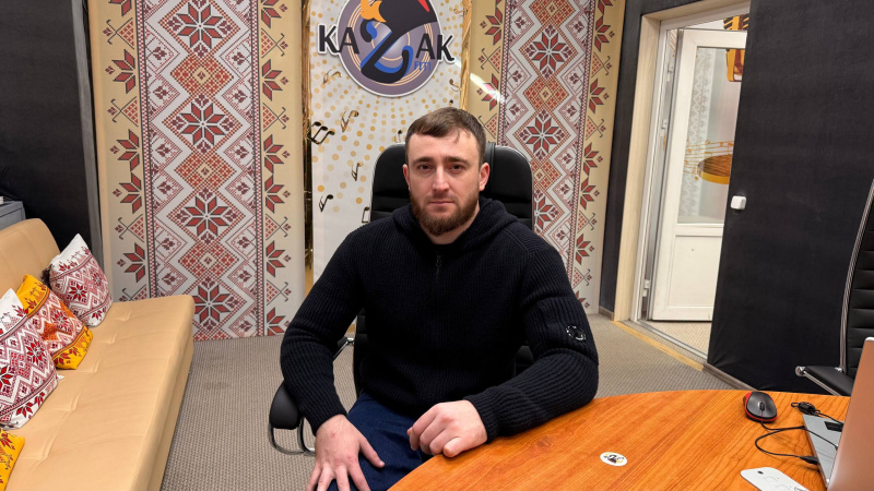 Султан Лагучев Султан Лагучев