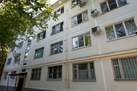 С начала года в Краснодаре отремонтировали более 120 многоквартирных домов