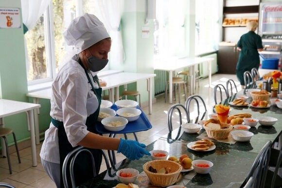 Анна Минькова проверила организацию горячего питания в школах Краснодара