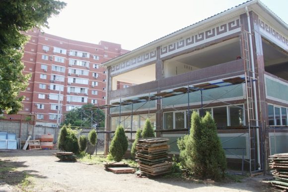 Детский сад № 138 в Комсомольском микрорайоне Краснодара до конца года станет в два раза больше