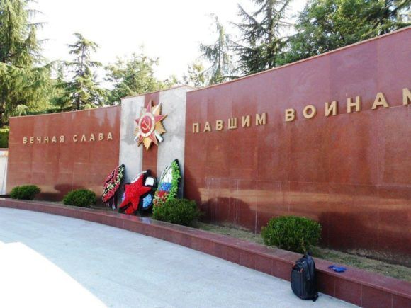 Жители курорта активно голосуют за присвоение Сочи звания «Город воинской славы»