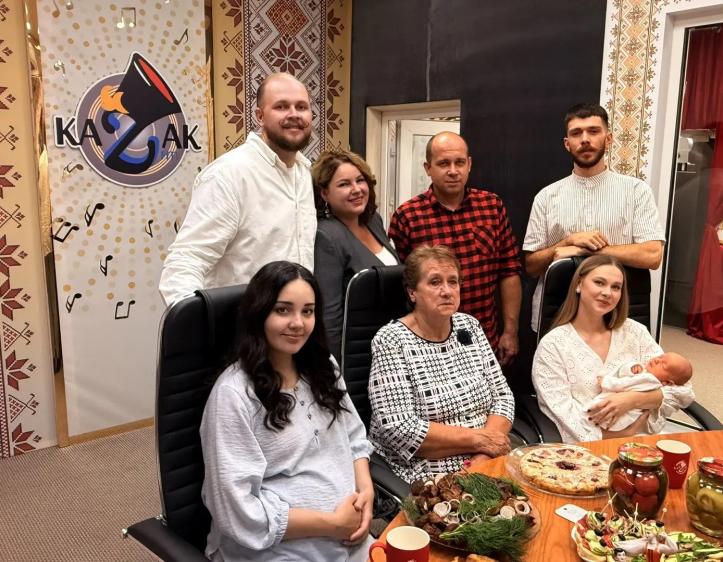 Семья Гулевских из хутора Бойкопанур