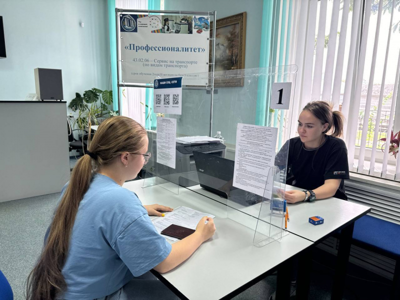 Кубанские выпускники подали в колледжи и техникумы более 107 тысяч заявлений Кубанские выпускники подали в колледжи и техникумы более 107 тысяч заявлений