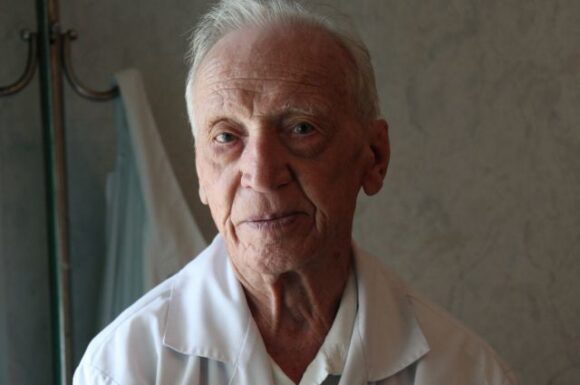 На Кубани назвали фейком историю о 97-летнем хирурге, которому не дали путевку в санаторий