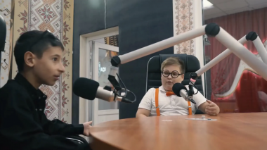 «Два соседа. Дети» на КАЗАК FM «Два соседа. Дети» на КАЗАК FM