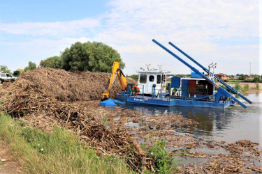 Губернатор Кубани поручил расчистить участки рек протяженностью около 400 км