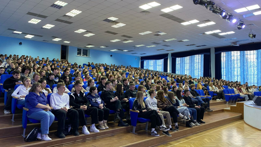 Кубанским выпускниками помогут подготовиться к сдаче экзаменов и поступлению в вузы