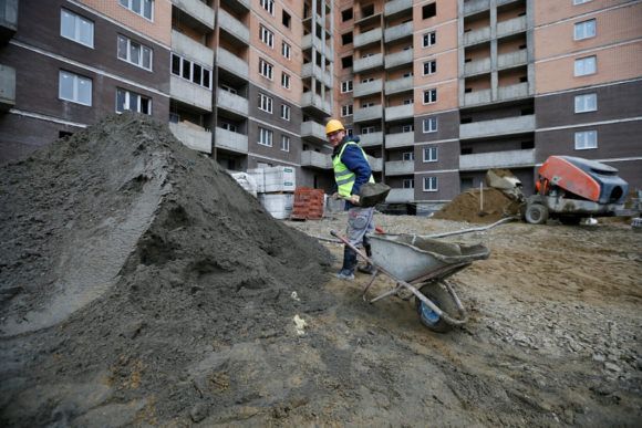 На Кубани строительная госкомпания приступила к завершению восьми проблемных домов