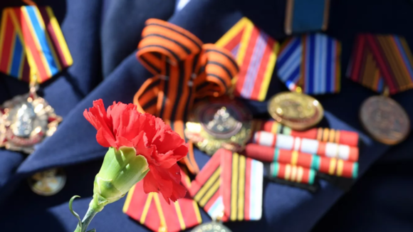 Для краснодарских ветеранов проводят персональные Парады Победы