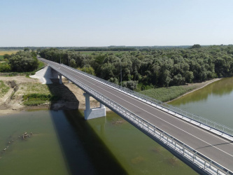 Мост в станице Ладожской капитально отремонтировали по нацпроекту «Безопасные качественные дороги» Мост в станице Ладожской капитально отремонтировали по нацпроекту «Безопасные качественные дороги»