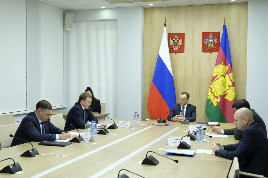 Губернатор Кубани провел заседание оперативного штаба по ликвидации последствий непогоды