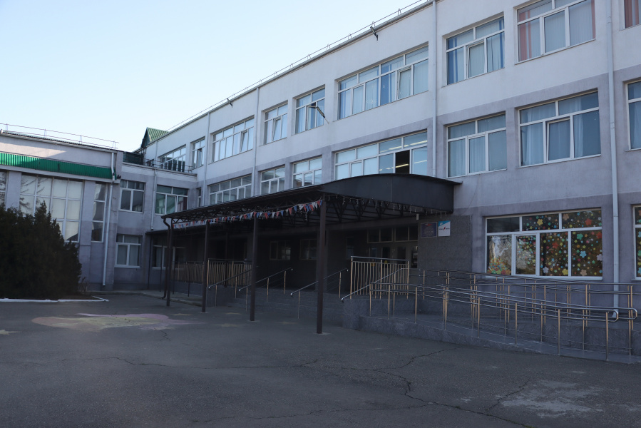 Александр Руденко проверил соцобъекты Темрюкского района