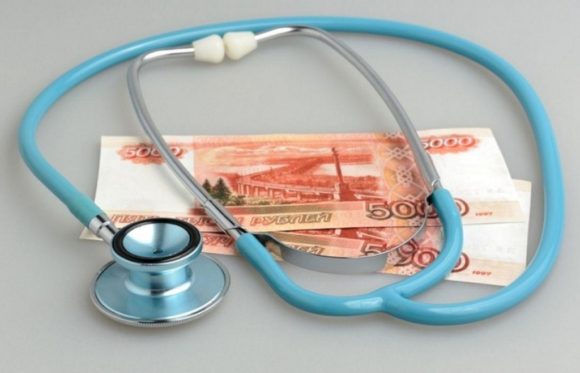 Минздрав Кубани проверит выплаты медикам за работу с больными COVID-19