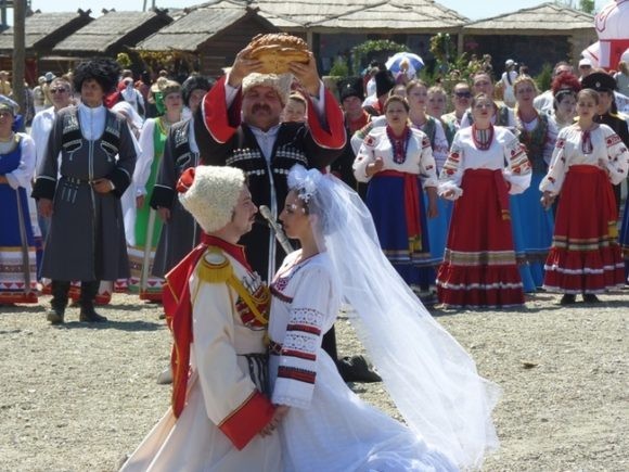 Атамань расскажет о свадебных обычаях Кубани