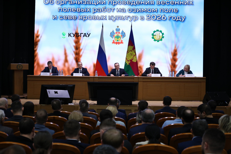 Вениамин Кондратьев: в пострадавших от засухи районах Кубани нужно оптимизировать посевные площади