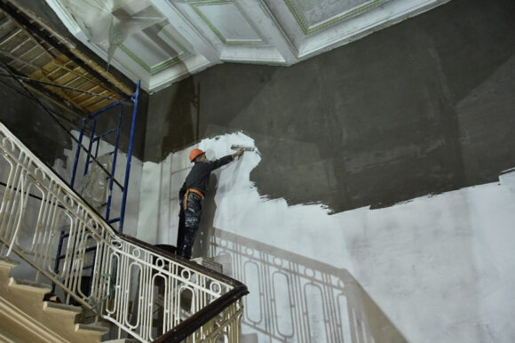Реконструкцию Театра Защитника Отечества в Краснодаре завершат до конца года.