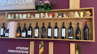 С начала 2025 года в крае произвели 200 миллионов литров винодельческой продукции