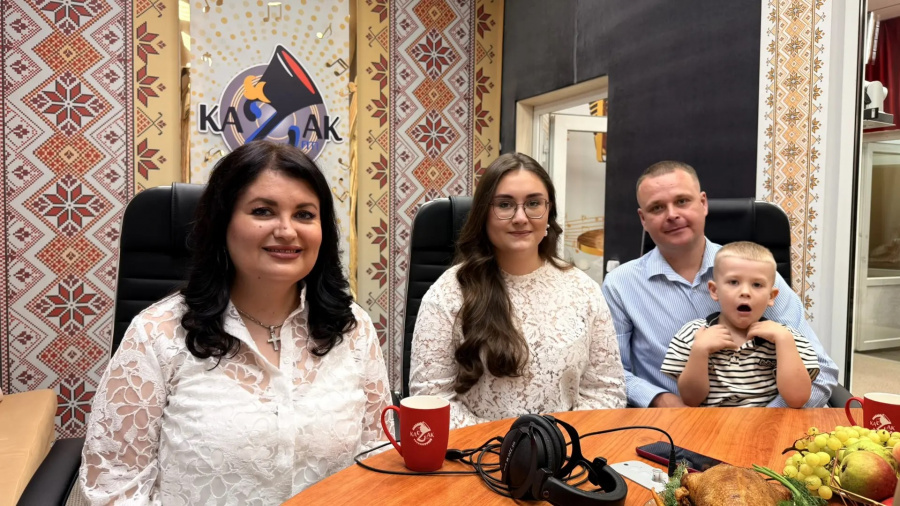 В гостях семья Торопенко