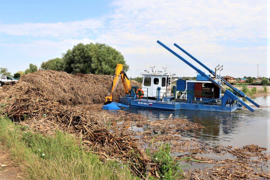 Губернатор Кубани поручил расчистить участки рек протяженностью около 400 км