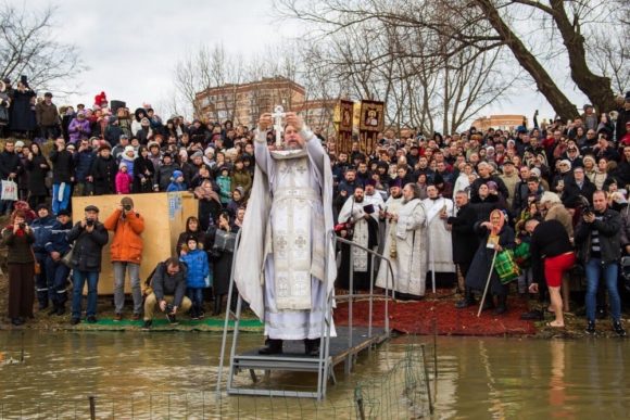 В Краснодаре оборудуют 8 мест для крещенских купаний