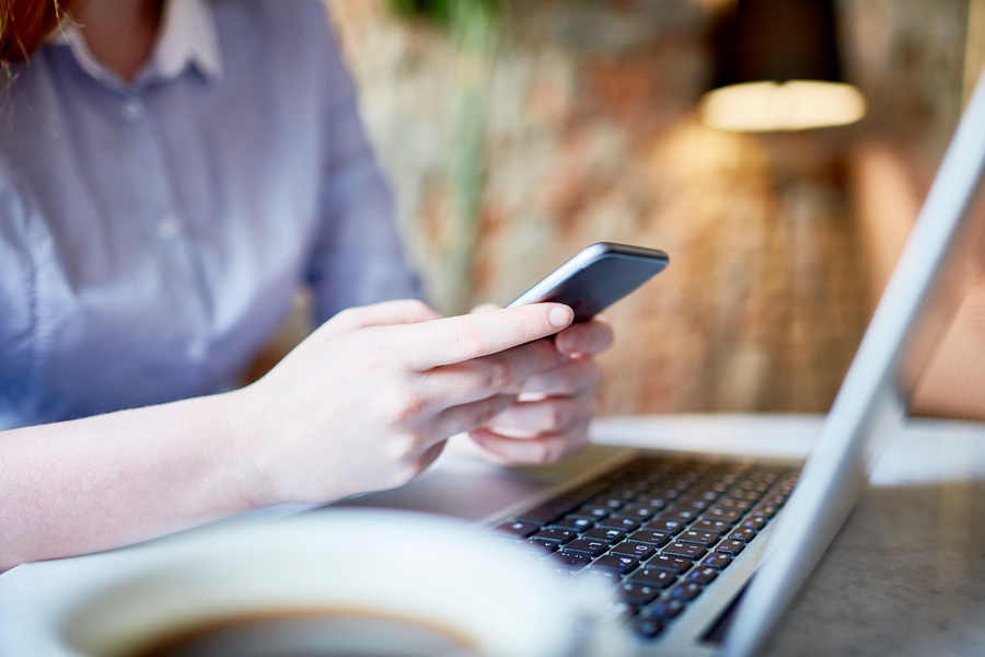 В МАХ запустили чат‑бот «Правовой ассистент педагога»