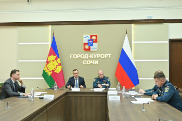 Александр Куренков и Вениамин Кондратьев обсудили подготовку к прохождению паводкоопасного периода в Краснодарском крае