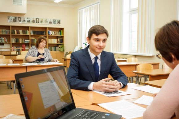 Школьники сдают Всероссийские проверочные работы