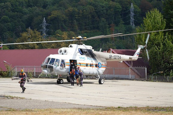 Заблудившихся в горах Сочи туристов из Твери успешно эвакуировали