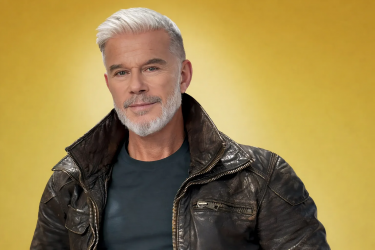 В программе «Гости приехали!» на КАЗАК FM – звезда российской эстрады Олег Газманов!