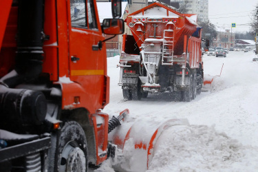 В Краснодарском крае из-за снегопада отменили занятия в 18 школах