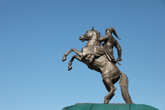 В Динском районе открыли памятник «Казакам-черноморцам»