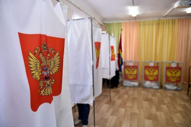 Темыр Хакуров: выборы проходят прозрачно, дисциплинированно, организованно