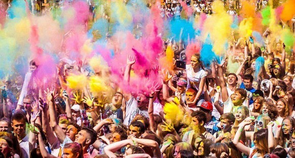 В Сочи сегодня пройдёт ежегодный семейный фестиваль Holi Fest