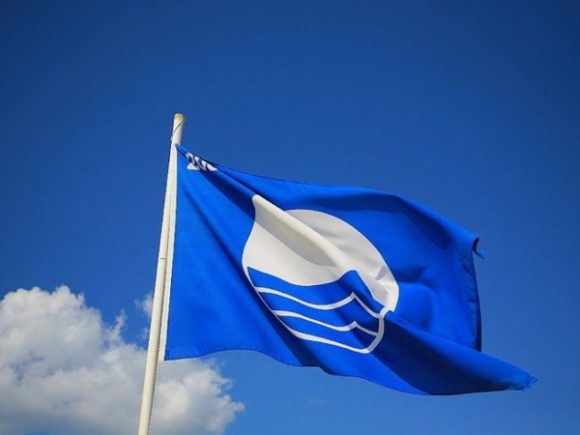 Более 20-ти сочинских пляжей получат экологический сертификат «Голубой флаг»