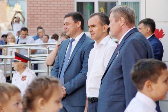 Первых учеников приняла новая школа в Московском микрорайоне Краснодара