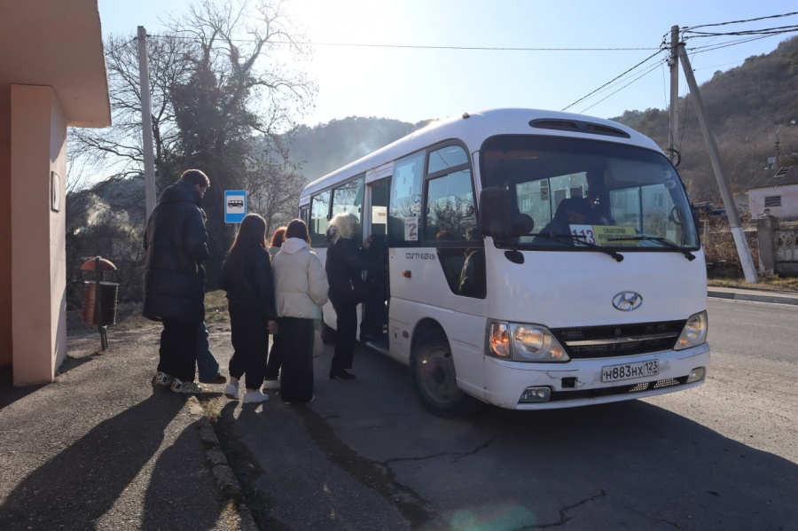 В Архипо-Осиповке по поручению губернатора возобновили автобусный маршрут