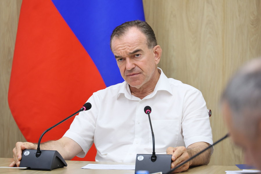 Озеленение благоустроенных в 2025 году территорий завершат на Кубани до 1 ноября Озеленение благоустроенных в 2025 году территорий завершат на Кубани до 1 ноября