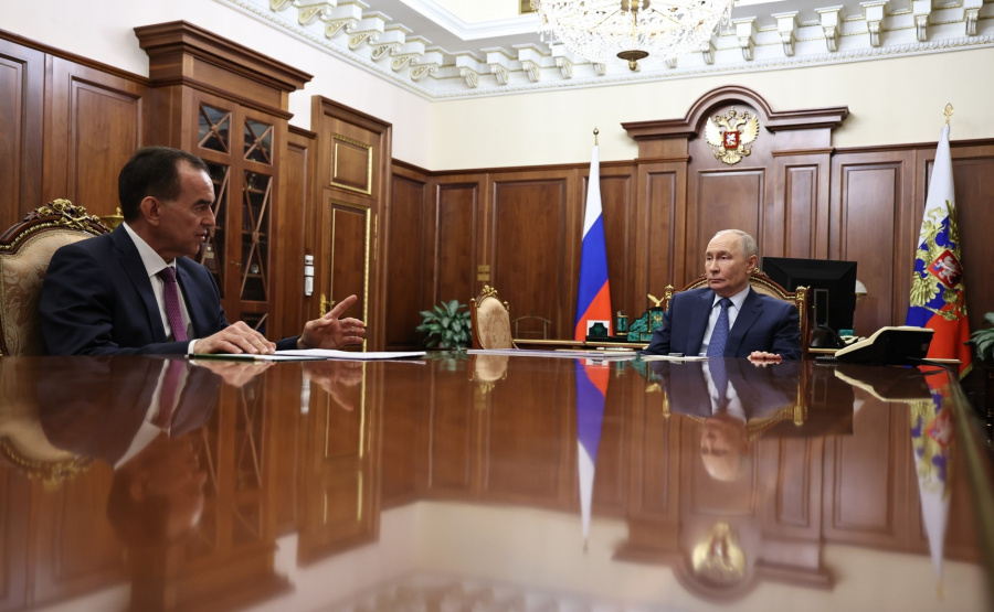 Губернатор Краснодарского края доложил Президенту России о развитии экономики региона и перспективах курортного сезона в Анапе