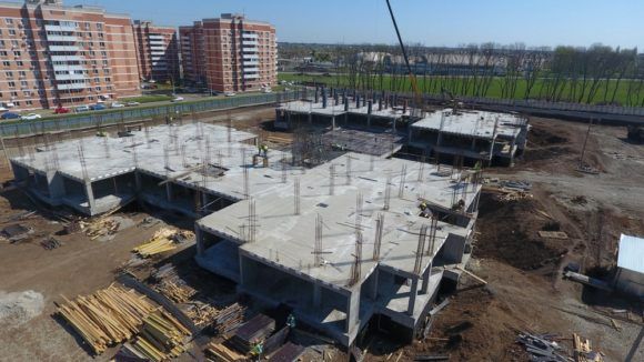 В Кореновске продолжается строительство детского сада на 325 мест