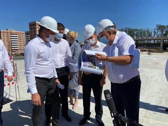 Строительство акушерско-гинекологического корпуса в Кореновске выполнено почти на 80%