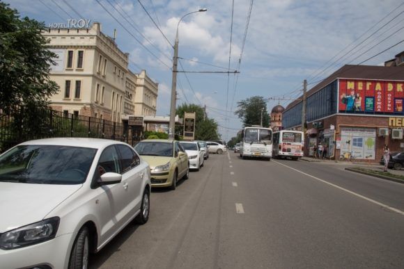 В Краснодаре заработала еще одна выделенная полоса для общественного транспорта