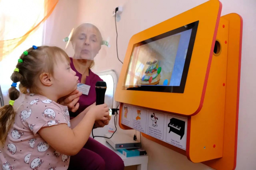 На Кубани детям с инвалидностью начали выдавать электронные сертификаты на реабилитацию