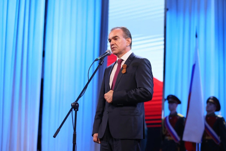 Вениамин Кондратьев: Важно говорить правду нашим детям о событиях Великой Отечественной войны Вениамин Кондратьев: Важно говорить правду нашим детям о событиях Великой Отечественной войны