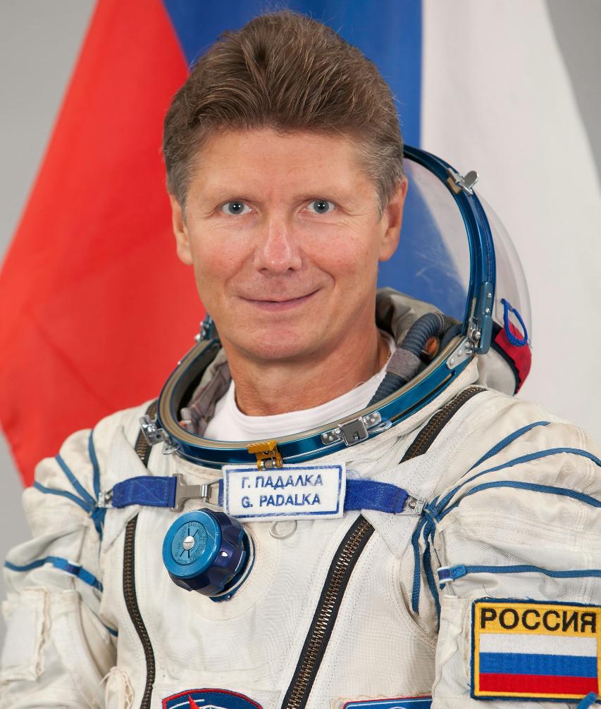 2015 год. Космонавт Геннадий Падалка установил мировой рекорд по пребыванию в космосе