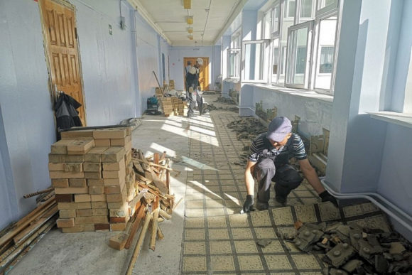 Более 900 млн рублей направляется на капремонт школ и детских садов Кубани в этом году