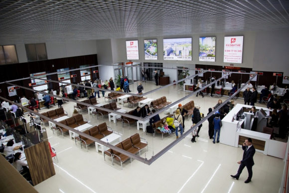В Анапе открыли обновленный многофункциональный центр