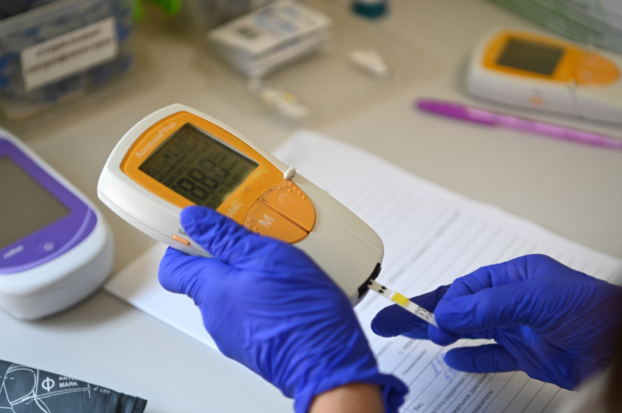 Краснодарцы могут пройти экспресс-обследование в мобильном комплексе «Маршрут здоровья»